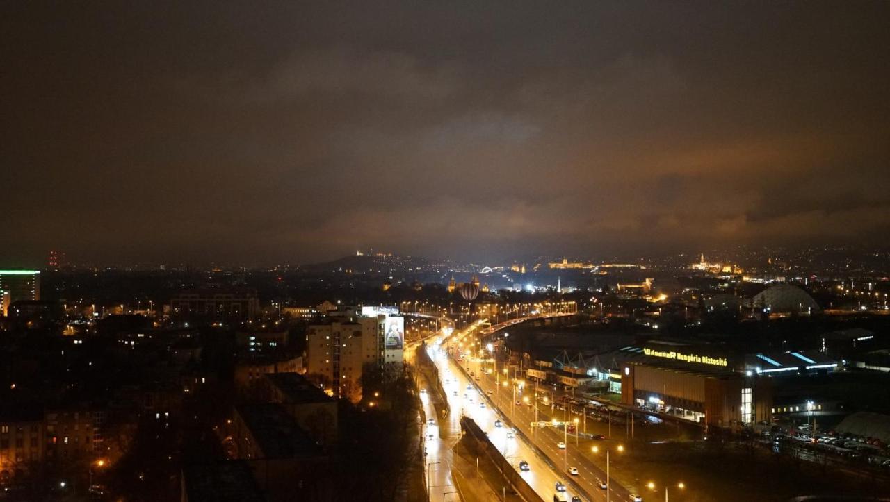 Budapest Skyline Apartment ภายนอก รูปภาพ